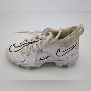 Nike Men's Size 6y Alpha Menace 3 Shark Mid Football Cleat